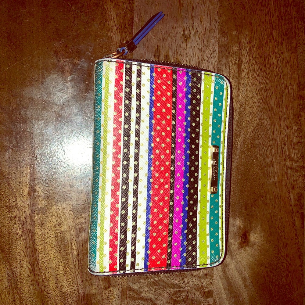 Super cute Stella & Dot wallet/clutch